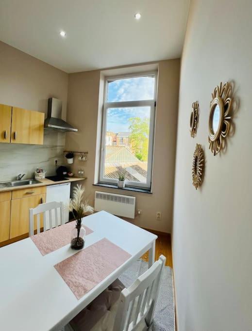 Charmant Petit Appartement. Liège Exterior foto